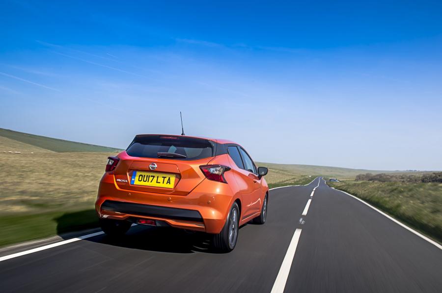 Nissan Micra 2017 года  (UK) (фото 14 из 40)